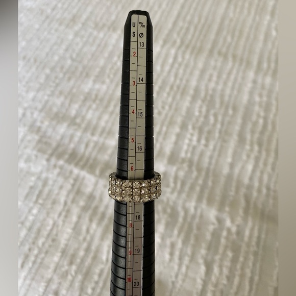 Rhinestone Diamond Bling Statement Ring size 6 - Picture 6 of 6